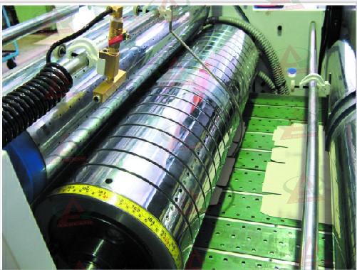 Bộ phận dán film máy TC-1050H